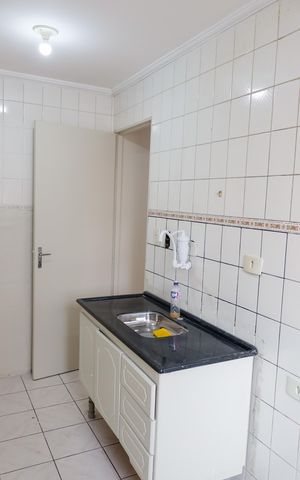 Apartamento à venda com 48m², 2 quartos e 1 vaga Apartamento à venda com 48m², 2 quartos e 1 vagaCozinha
