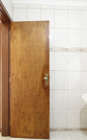 Apartamento à venda com 67m², 2 quartos e sem vagaBanheiro