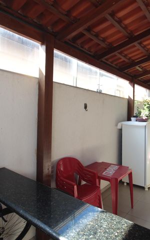Apartamento à venda com 72m², 2 quartos e 1 vagaÁrea de Serviço
