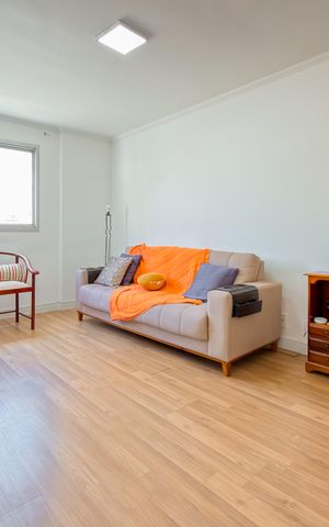 Apartamento à venda com 59m², 2 quartos e 1 vaga Apartamento à venda com 59m², 2 quartos e 1 vagaSala