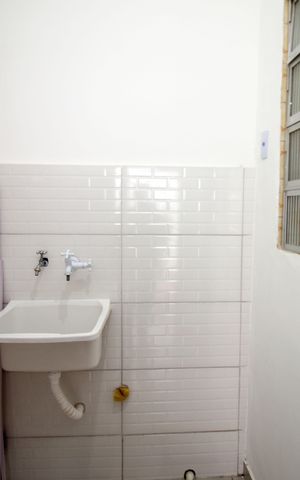 Casa para alugar com 75m², 2 quartos e sem vagaÁrea de Serviço
