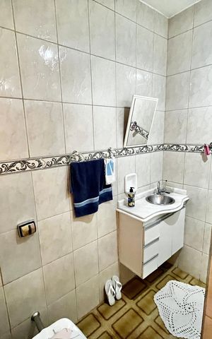 Casa à venda com 120m², 2 quartos e 1 vaga Casa à venda com 120m², 2 quartos e 1 vagaBanheiro de serviço