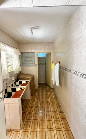 Casa à venda com 120m², 2 quartos e 1 vaga Casa à venda com 120m², 2 quartos e 1 vagaÁrea de Serviço