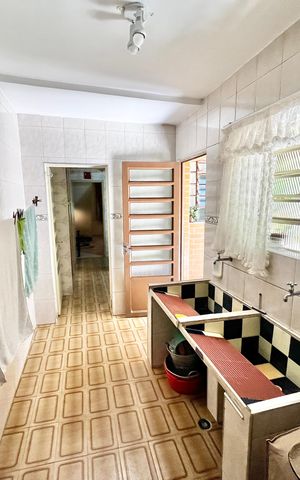 Casa à venda com 120m², 2 quartos e 1 vaga Casa à venda com 120m², 2 quartos e 1 vagaÁrea de Serviço