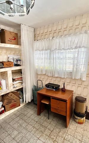 Casa à venda com 120m², 2 quartos e 1 vaga Casa à venda com 120m², 2 quartos e 1 vagaEdícula