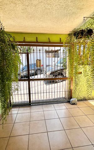 Casa à venda com 120m², 2 quartos e 1 vaga Casa à venda com 120m², 2 quartos e 1 vagaGaragem/Jardim