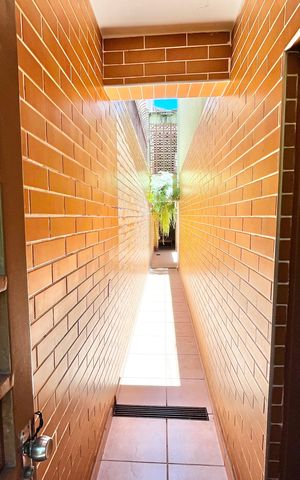 Casa à venda com 120m², 2 quartos e 1 vaga Casa à venda com 120m², 2 quartos e 1 vagaCorredor