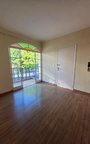 Apartamento à venda com 66m², 2 quartos e 1 vaga