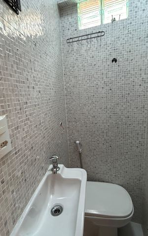 Casa para alugar com 110m², 3 quartos e 3 vagasBanheiro 2