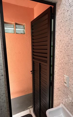 Casa para alugar com 110m², 3 quartos e 3 vagasBanheiro 2