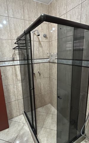 Casa para alugar com 110m², 3 quartos e 3 vagasBanheiro 1