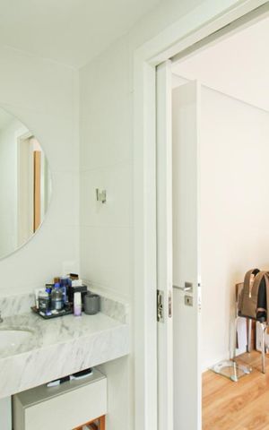 Apartamento para alugar com 109m², 3 quartos e 2 vagas Apartamento para alugar com 109m², 3 quartos e 2 vagasBanheiro da Suíte 2