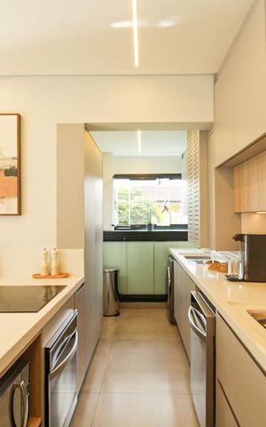 Apartamento para alugar com 109m², 3 quartos e 2 vagas Apartamento para alugar com 109m², 3 quartos e 2 vagasCozinha