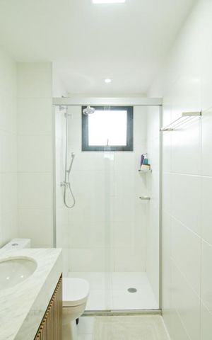 Apartamento para alugar com 109m², 3 quartos e 2 vagas Apartamento para alugar com 109m², 3 quartos e 2 vagasBanheiro da Suíte 1