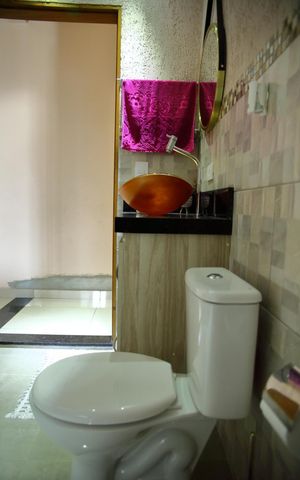 Casa à venda com 259m², 3 quartos e 3 vagasLavabo da Sala 