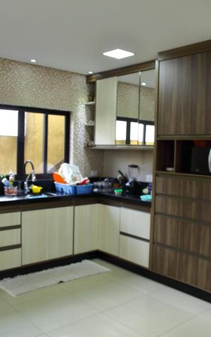 Casa à venda com 259m², 3 quartos e 3 vagasCozinha 
