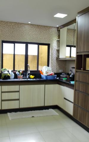 Casa à venda com 259m², 3 quartos e 3 vagasCozinha 