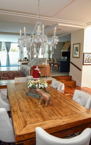 Casa de condomínio para alugar com 260m², 3 quartos e 2 vagasSala de Jantar
