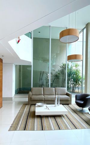Apartamento à venda com 94m², 3 quartos e 2 vagas Apartamento à venda com 94m², 3 quartos e 2 vagasÁrea comum - Hall