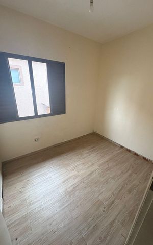 Casa à venda com 160m², 3 quartos e 2 vagas Casa à venda com 160m², 3 quartos e 2 vagasQuarto 2