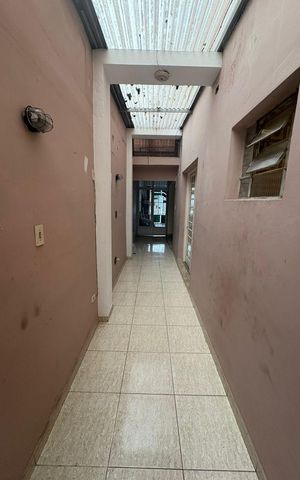 Casa à venda com 160m², 3 quartos e 2 vagas Casa à venda com 160m², 3 quartos e 2 vagasÁrea Externa