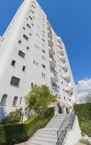 Apartamento à venda com 220m², 3 quartos e 3 vagas