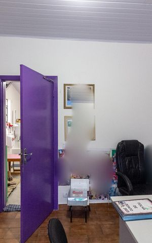 Casa para alugar com 500m², 6 quartos e 2 vagas Casa para alugar com 500m², 6 quartos e 2 vagasQuarto 4