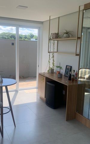 Casa à venda com 225m², 3 quartos e 4 vagas Casa à venda com 225m², 3 quartos e 4 vagasSala de jantar
