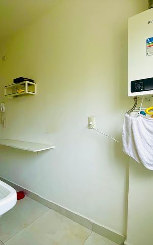 Apartamento à venda com 46m², 2 quartos e 1 vaga Apartamento à venda com 46m², 2 quartos e 1 vagaÁrea de Serviço
