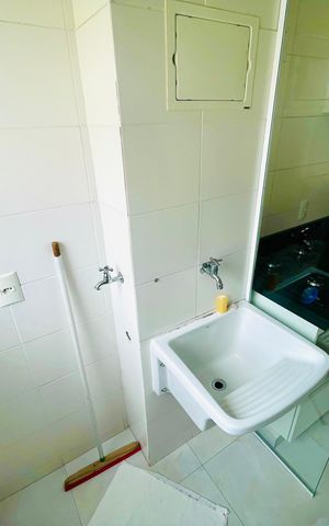 Apartamento à venda com 46m², 2 quartos e 1 vaga Apartamento à venda com 46m², 2 quartos e 1 vagaÁrea de Serviço