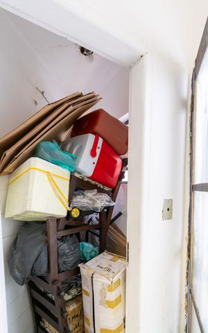 Casa à venda com 250m², 3 quartos e 2 vagas Casa à venda com 250m², 3 quartos e 2 vagasÁrea de Serviço