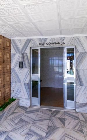 Apartamento à venda com 76m², 2 quartos e 1 vaga Apartamento à venda com 76m², 2 quartos e 1 vagaÁrea comum - Hall da entrada