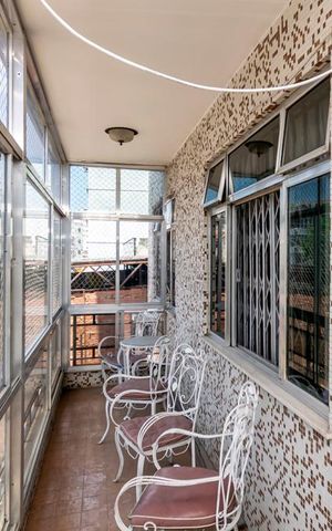 Apartamento à venda com 76m², 2 quartos e 1 vaga Apartamento à venda com 76m², 2 quartos e 1 vagaVaranda da Sala