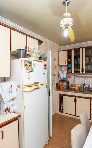 Apartamento à venda com 76m², 2 quartos e 1 vaga Apartamento à venda com 76m², 2 quartos e 1 vagaCozinha