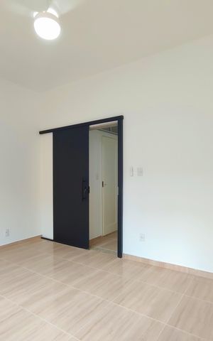 Apartamento à venda com 37m², 1 quarto e sem vaga
