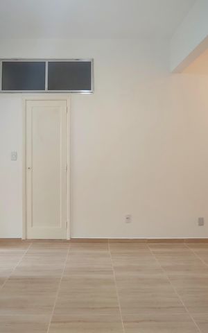 Apartamento à venda com 37m², 1 quarto e sem vaga