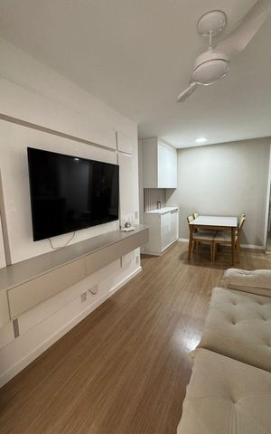 Apartamento à venda com 69m², 2 quartos e 1 vaga Apartamento à venda com 69m², 2 quartos e 1 vagaSala