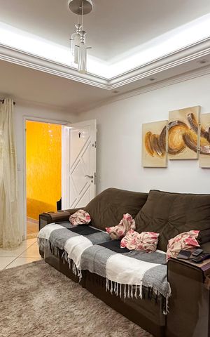 Casa à venda com 112m², 2 quartos e 1 vaga Casa à venda com 112m², 2 quartos e 1 vagaSala