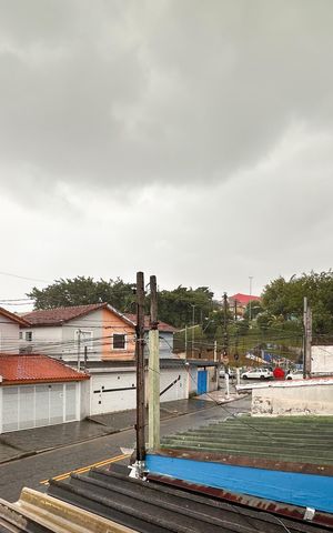 Casa à venda com 112m², 2 quartos e 1 vaga Casa à venda com 112m², 2 quartos e 1 vagaVista da Varanda do Quarto