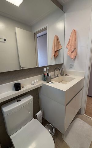Apartamento à venda com 92m², 3 quartos e 2 vagas Apartamento à venda com 92m², 3 quartos e 2 vagasBanheiro da Suíte