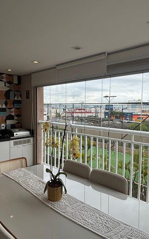 Apartamento à venda com 92m², 3 quartos e 2 vagas Apartamento à venda com 92m², 3 quartos e 2 vagasSala - Sala de Jantar Varanda