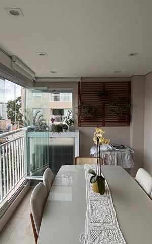 Apartamento à venda com 92m², 3 quartos e 2 vagas Apartamento à venda com 92m², 3 quartos e 2 vagasSala - Sala de Jantar Varanda