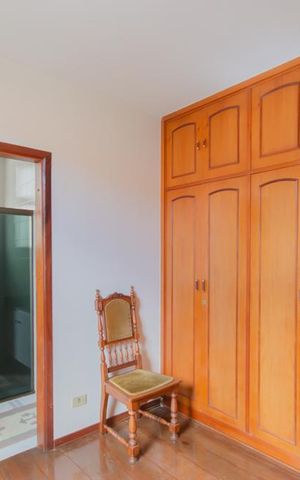 Casa à venda com 360m², 5 quartos e 5 vagasSuíte 3