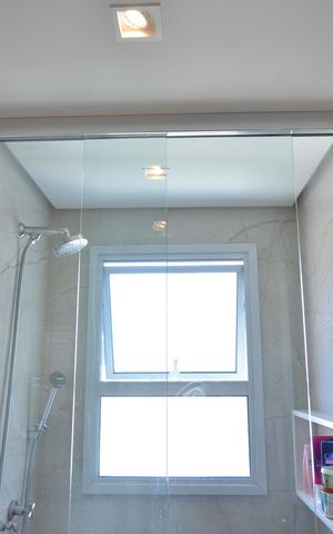Apartamento à venda com 113m², 2 quartos e 2 vagasBanheiro da Suíte 2