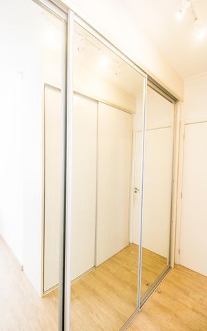 Apartamento à venda com 131m², 3 quartos e 2 vagas Apartamento à venda com 131m², 3 quartos e 2 vagasCloset da suíte