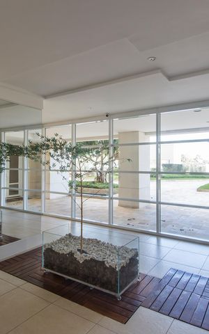Apartamento à venda com 131m², 3 quartos e 2 vagasHall social
