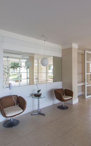 Apartamento à venda com 131m², 3 quartos e 2 vagasHall social