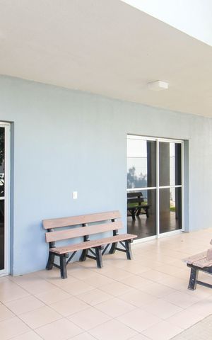 Apartamento à venda com 48m², 2 quartos e 1 vaga Apartamento à venda com 48m², 2 quartos e 1 vagaÁrea comum - Salão de festas