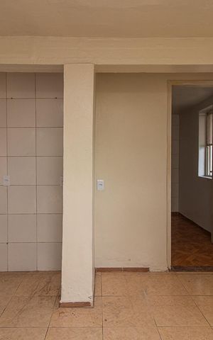 Casa à venda com 41m², 1 quarto e sem vagaSala/Cozinha