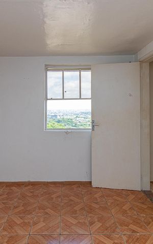 Casa à venda com 41m², 1 quarto e sem vagaQuarto